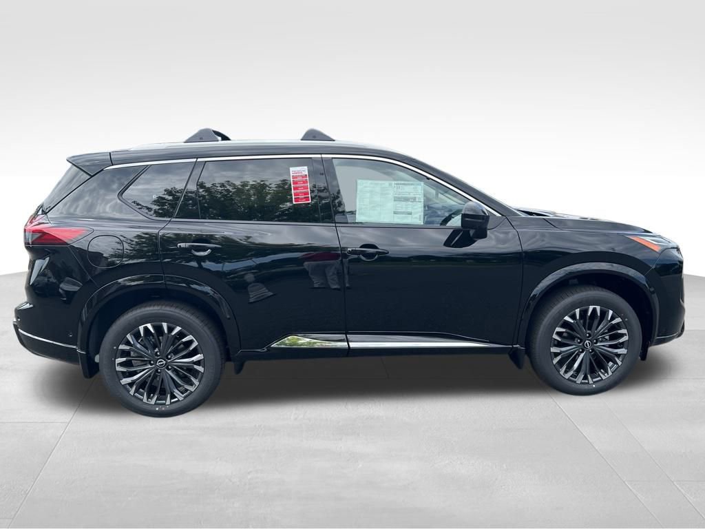 New 2026 Nissan Rogue Platinum image 8