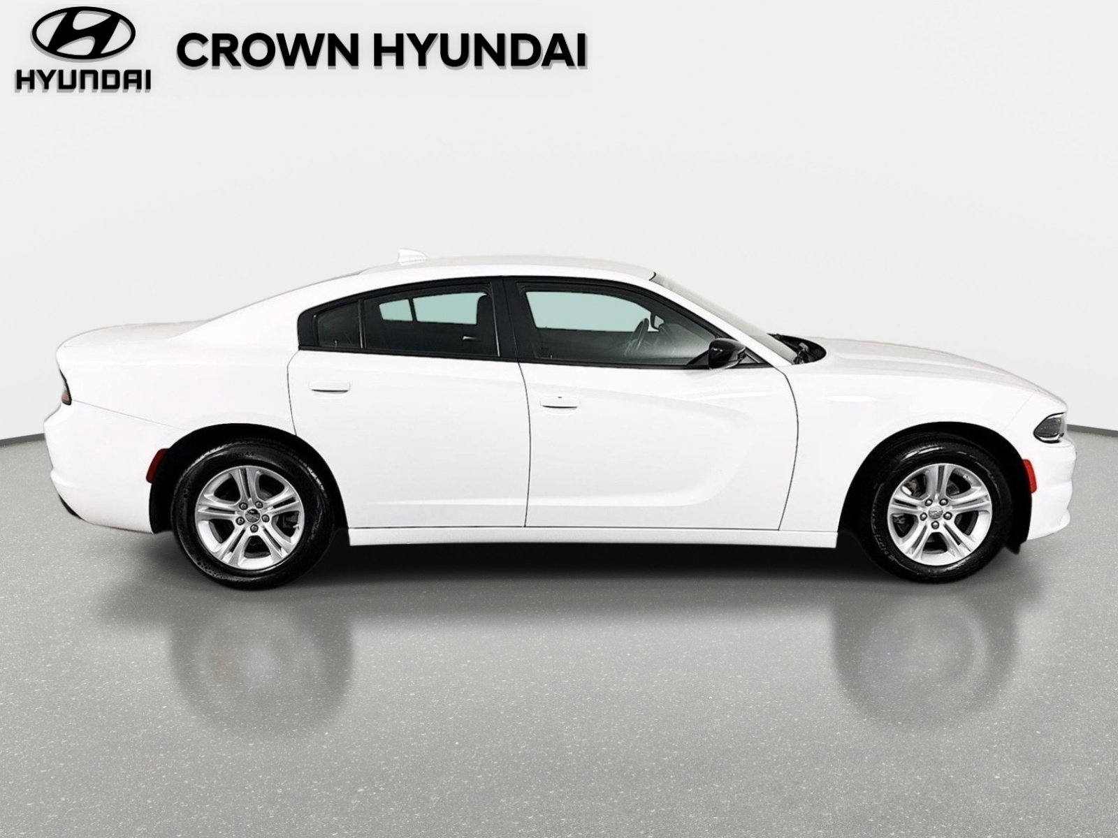 Used 2023 Dodge Charger SXT image 5