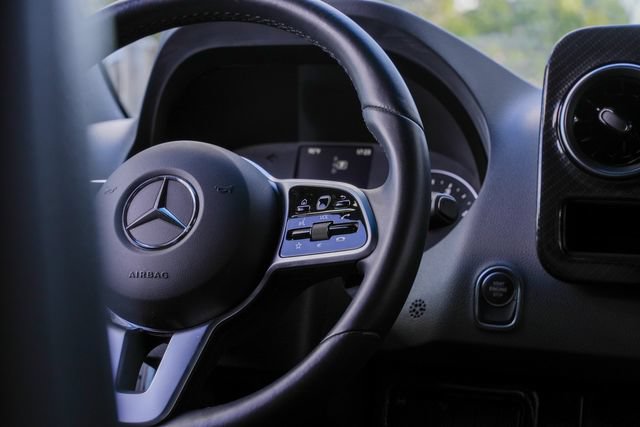 Used 2021 Mercedes-Benz Sprinter 2500 image 54