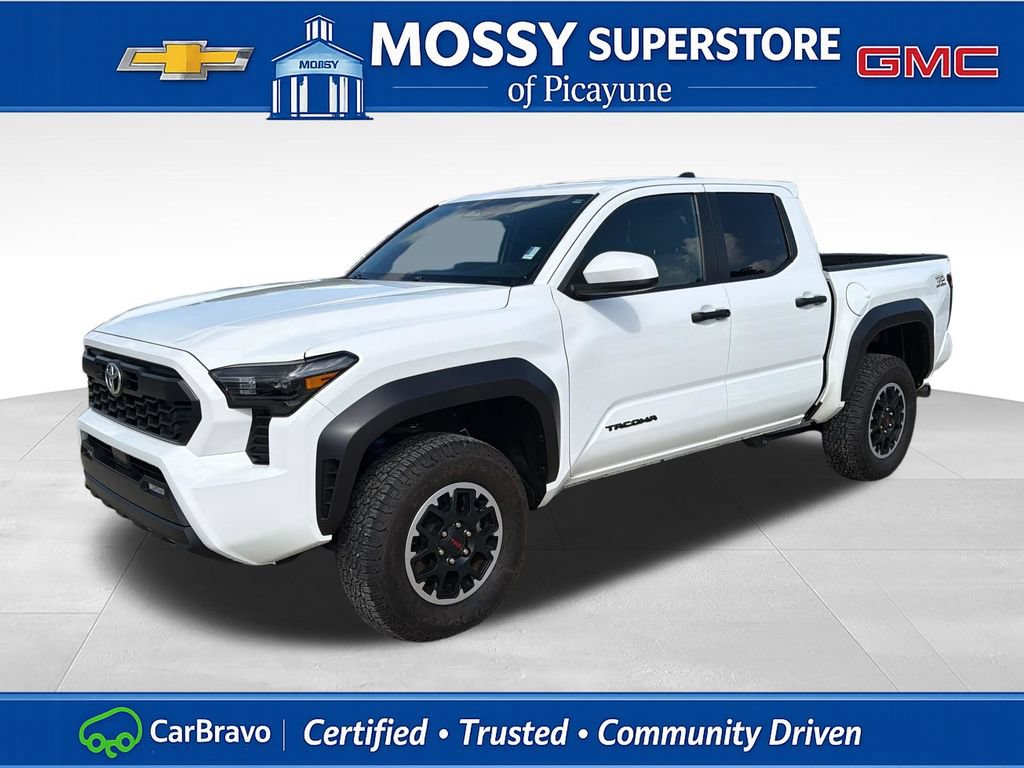 Used 2025 Toyota Tacoma TRD Off-Road AWD/4WD image 1