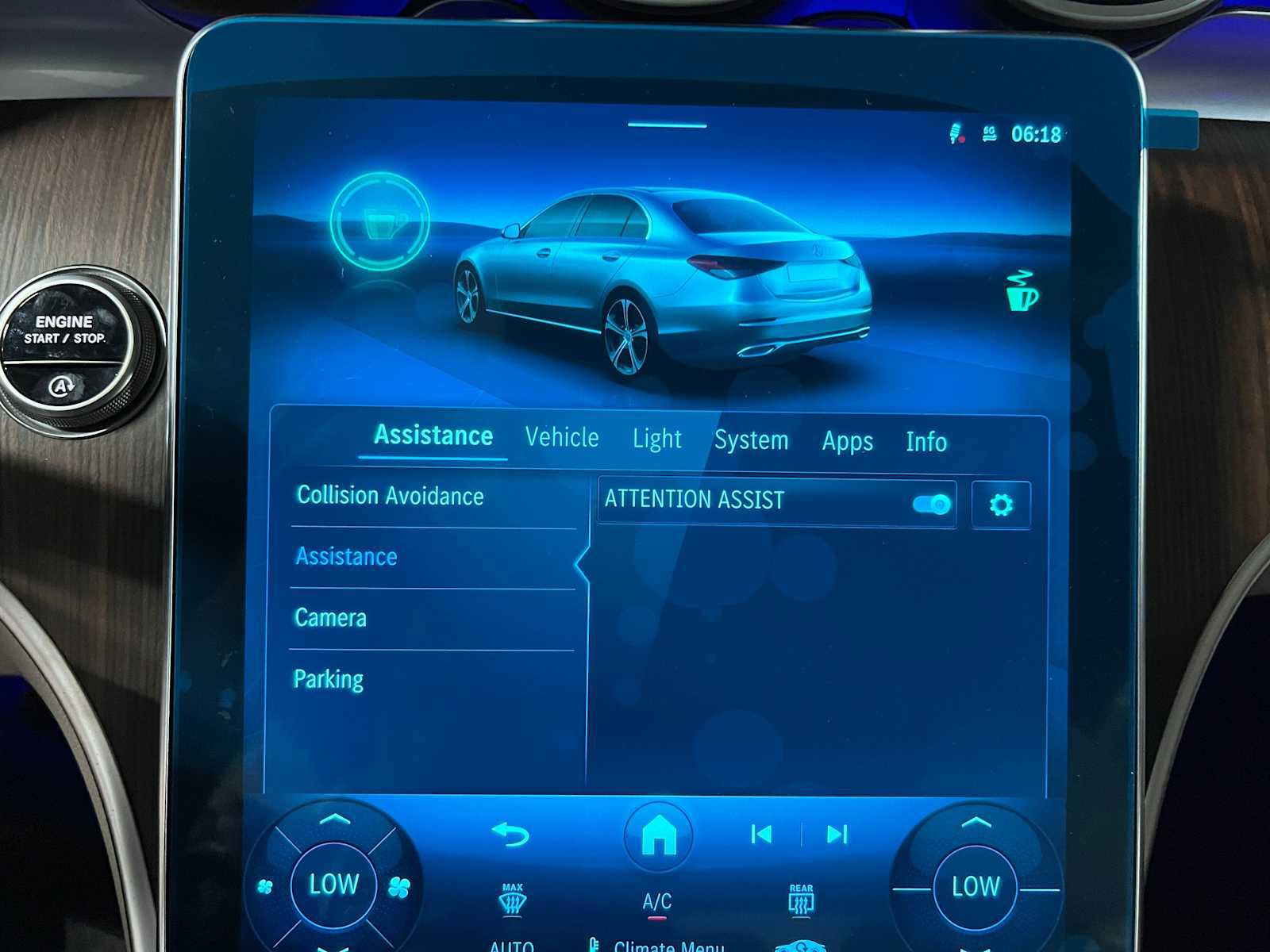 Used 2025 Mercedes-Benz C 300 4MATIC Sedan image 27