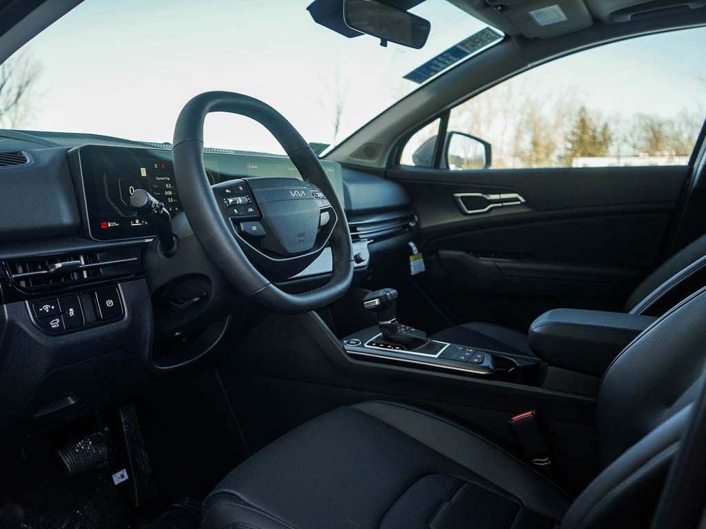 New 2026 Kia Sportage SX image 18