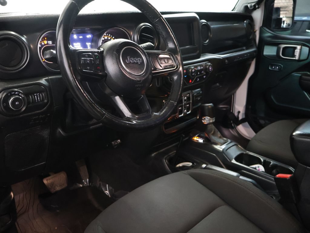 Used 2021 Jeep Wrangler Unlimited Sport AWD/4WD image 18