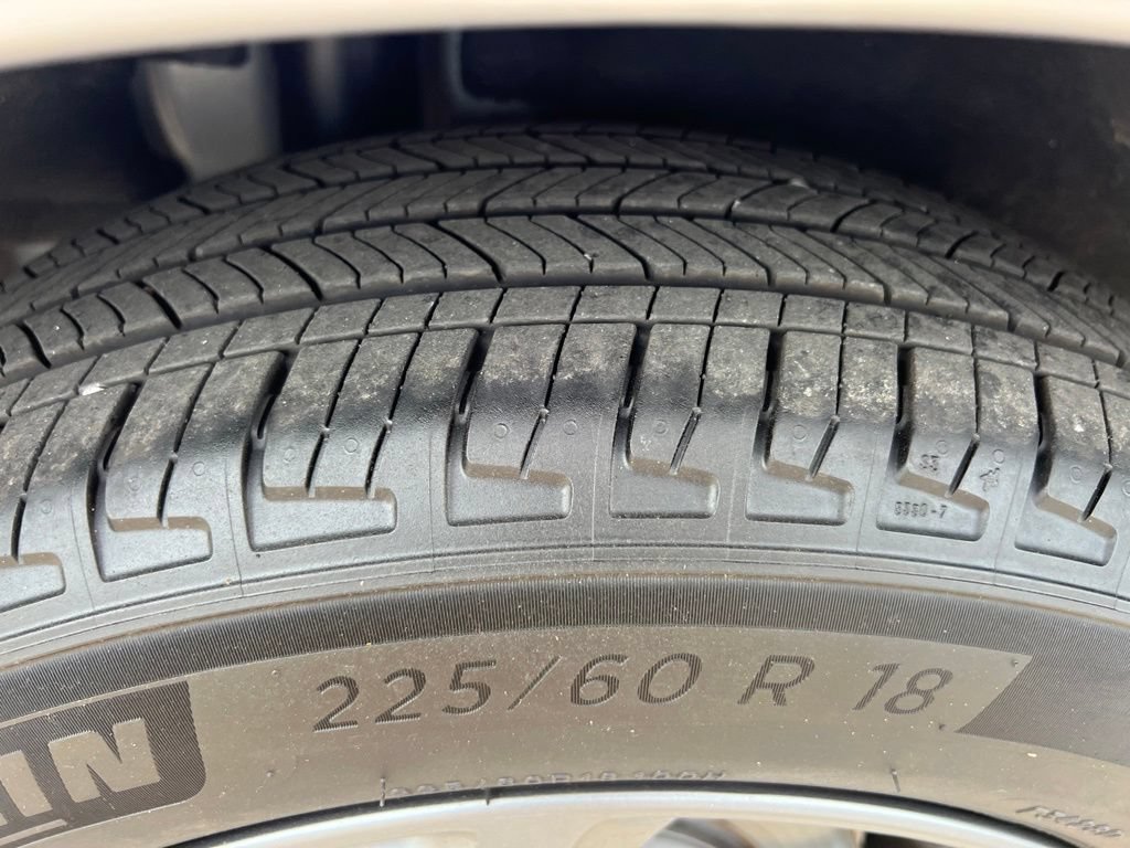 Used 2024 Ford Escape ST-Line w/ Tech Pack #1 FWD image 15