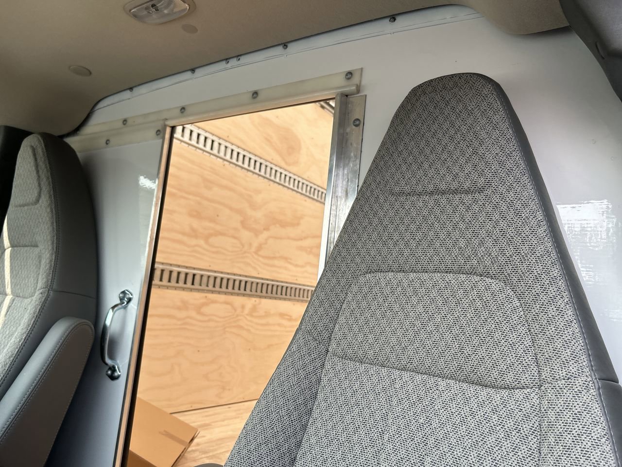 New 2025 Chevrolet Express 3500 w/ Power Convenience Package RWD image 18