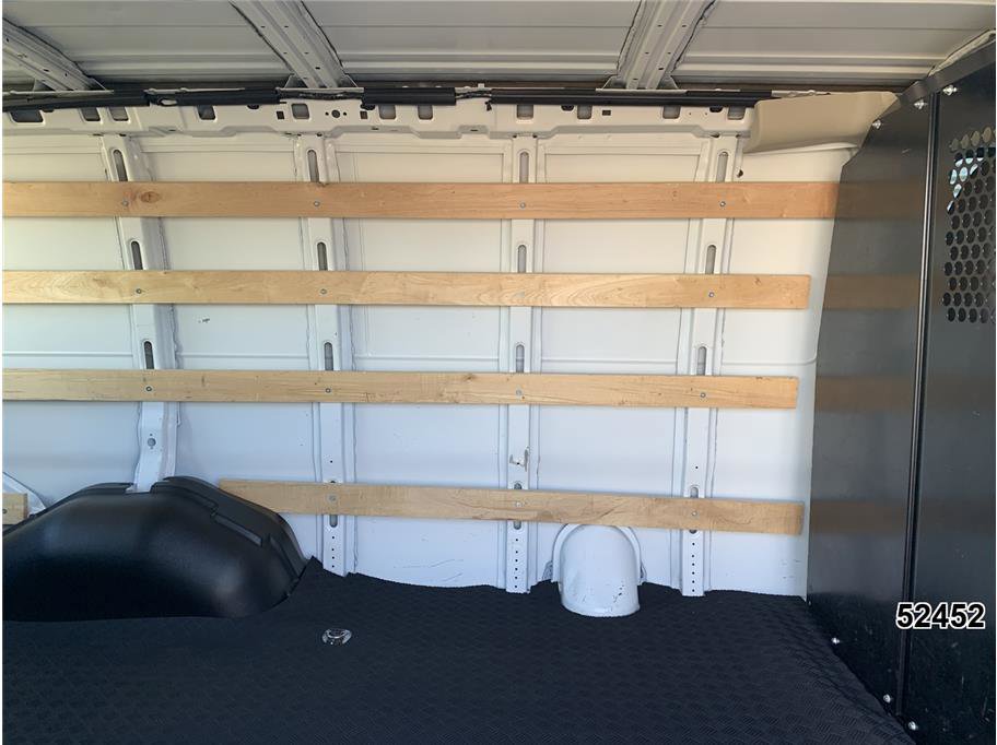 Used 2024 GMC Savana 2500 w/ Driver Convenience Package image 13