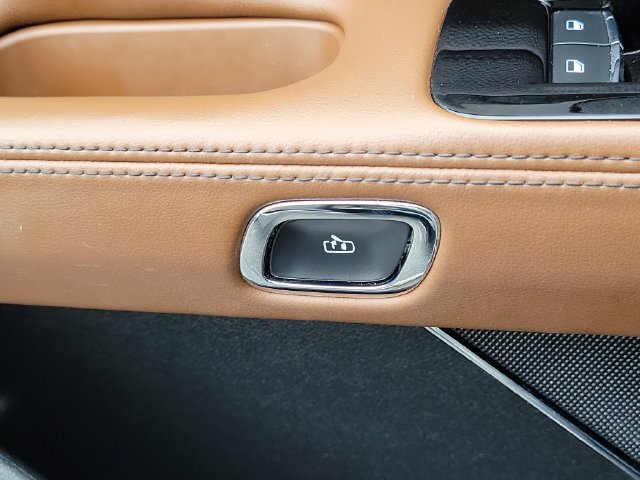 Used 2024 Lincoln Aviator Reserve w/ Jet Package RWD image 14