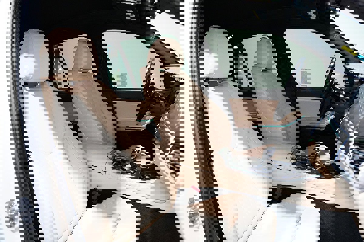 Used 2022 BMW X5 xDrive40i w/ Premium Package image 25