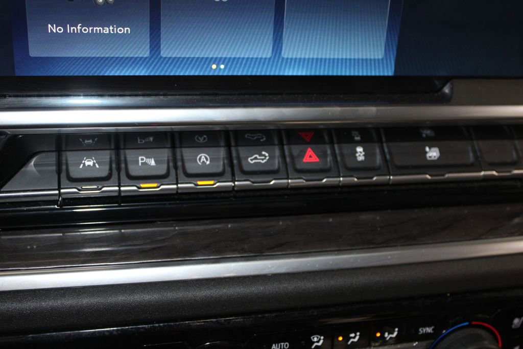 Used 2023 Chevrolet Silverado 1500 LTZ w/ LTZ Premium Package image 53