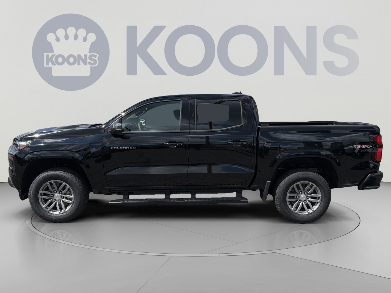 New 2026 Chevrolet Colorado LT w/ LT Convenience Package AWD/4WD image 2