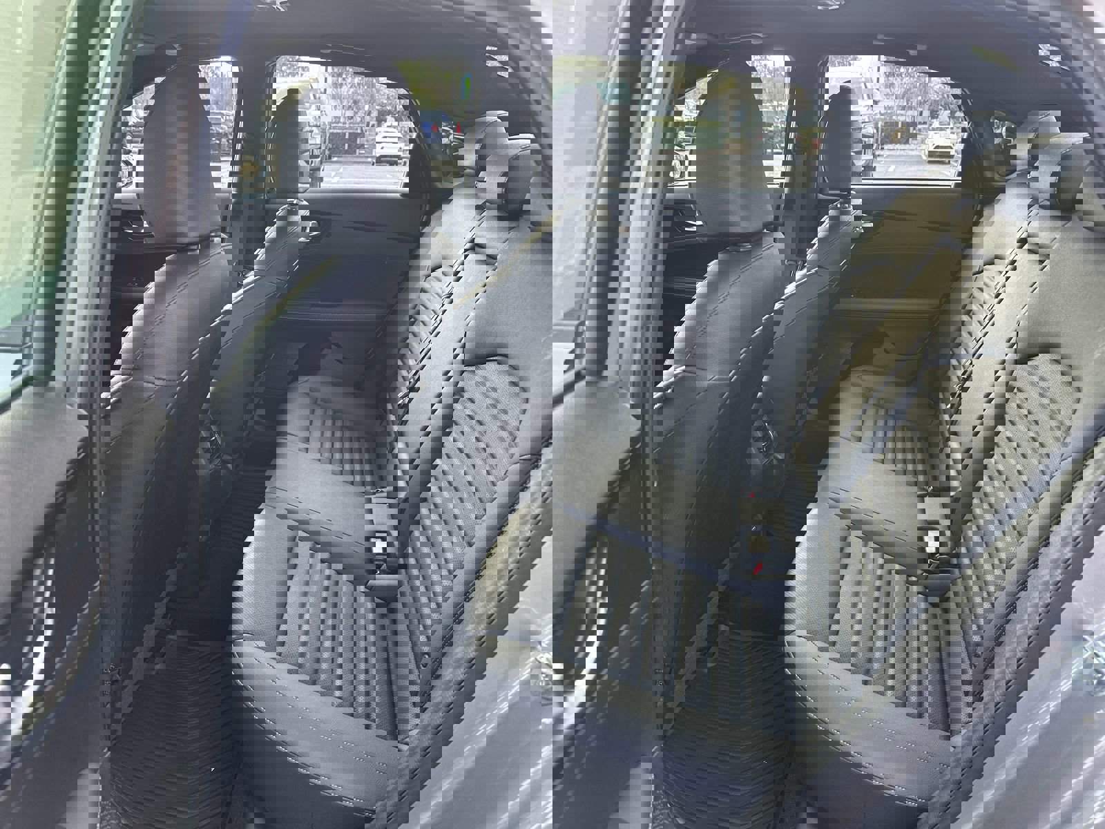 Used 2024 Kia Forte GT-Line w/ GT-Line Premium Package image 31