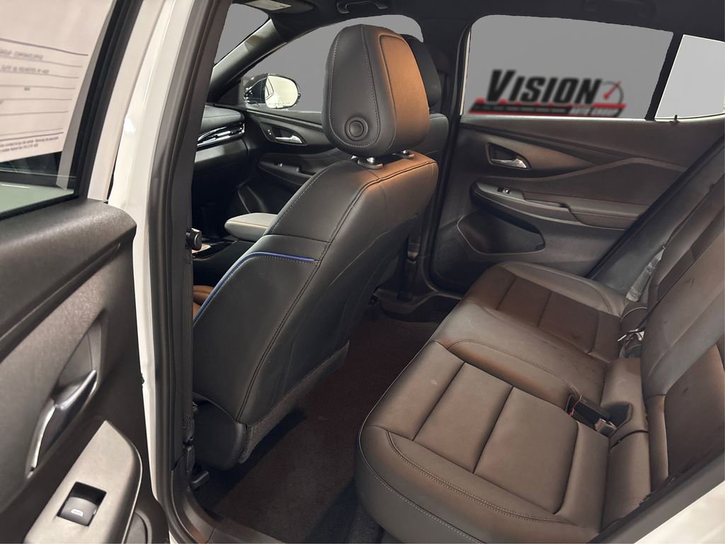 Used 2025 Buick Envista Sport Touring w/ Convenience I Package image 10