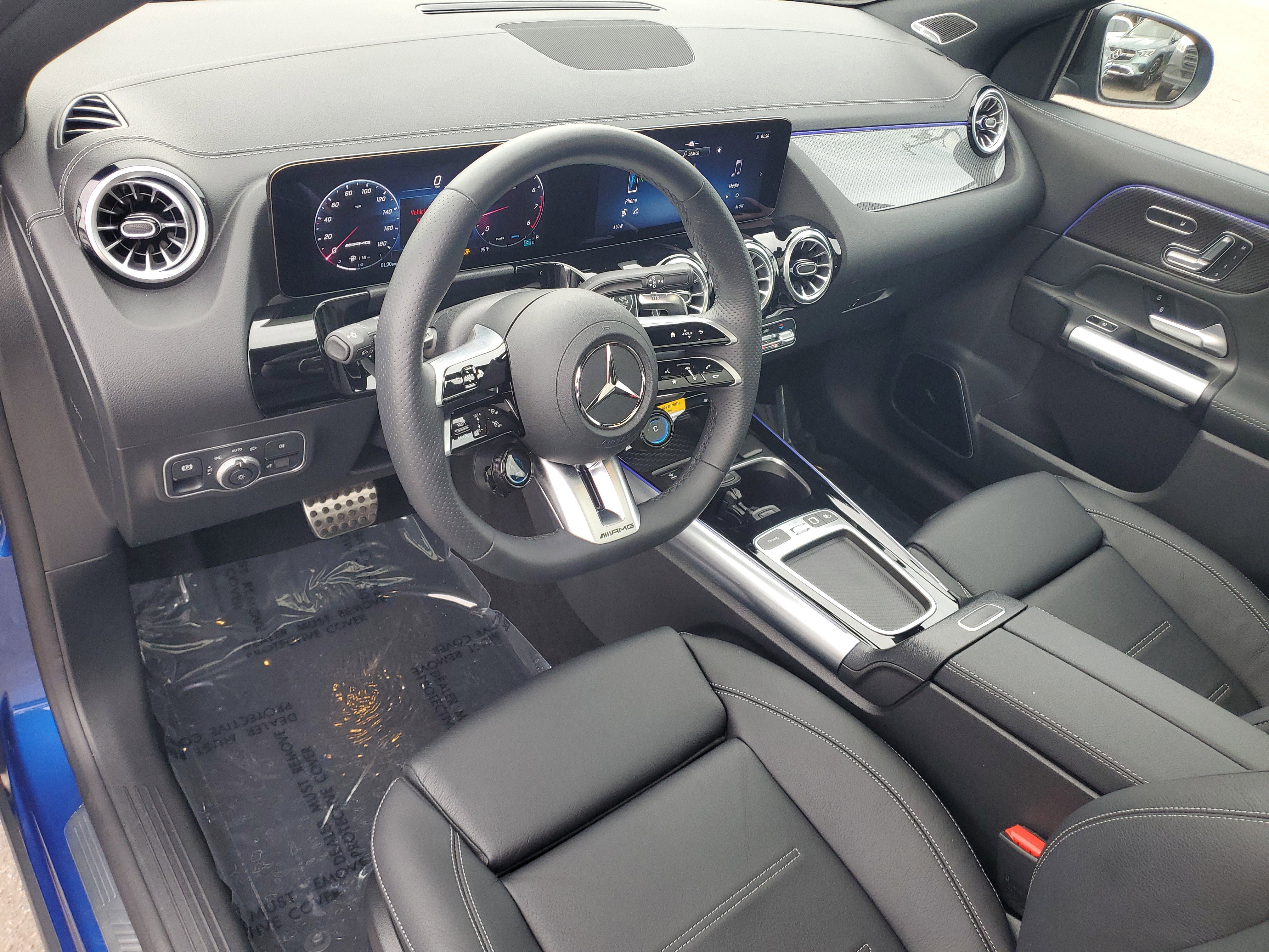 Certified 2025 Mercedes-Benz GLA 35 AMG 4MATIC image 24