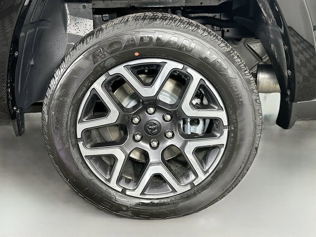 New 2026 RAM 1500 Laramie w/ Laramie Preferred Package image 17