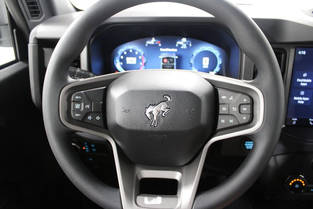 New 2025 Ford Bronco 4-Door image 29