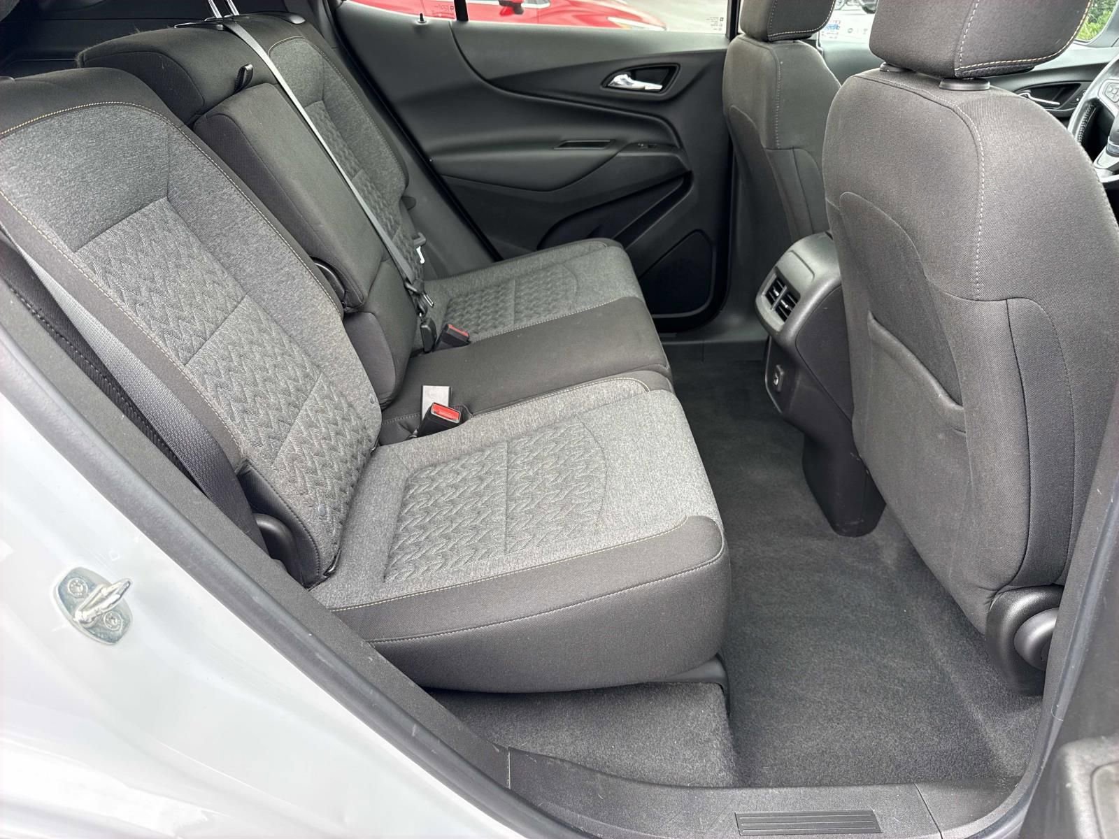 Used 2022 Chevrolet Equinox LT AWD/4WD image 26