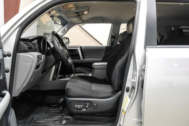 Used 2013 Toyota 4Runner SR5 RWD image 4