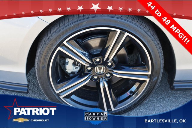 Used 2025 Honda Accord Sport image 7