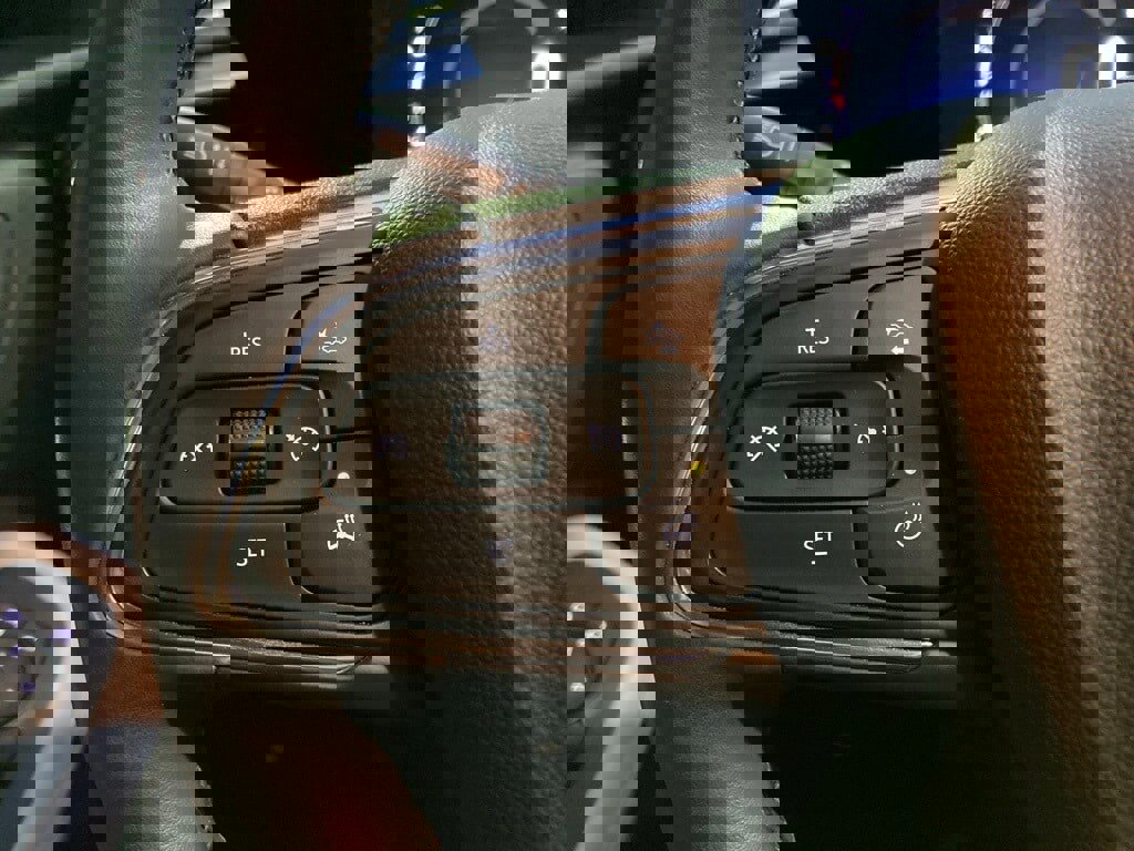 Used 2024 Buick Encore GX Sport Touring w/ Experience Buick Package image 16