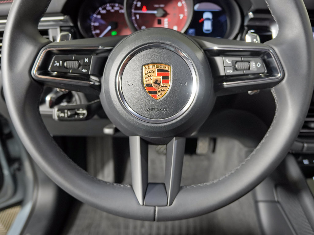Certified 2026 Porsche Macan S AWD/4WD image 26