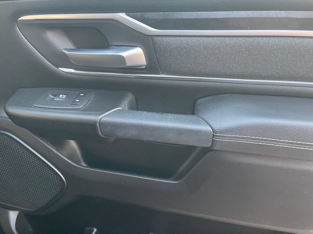 Used 2020 RAM 1500 Big Horn AWD/4WD image 31