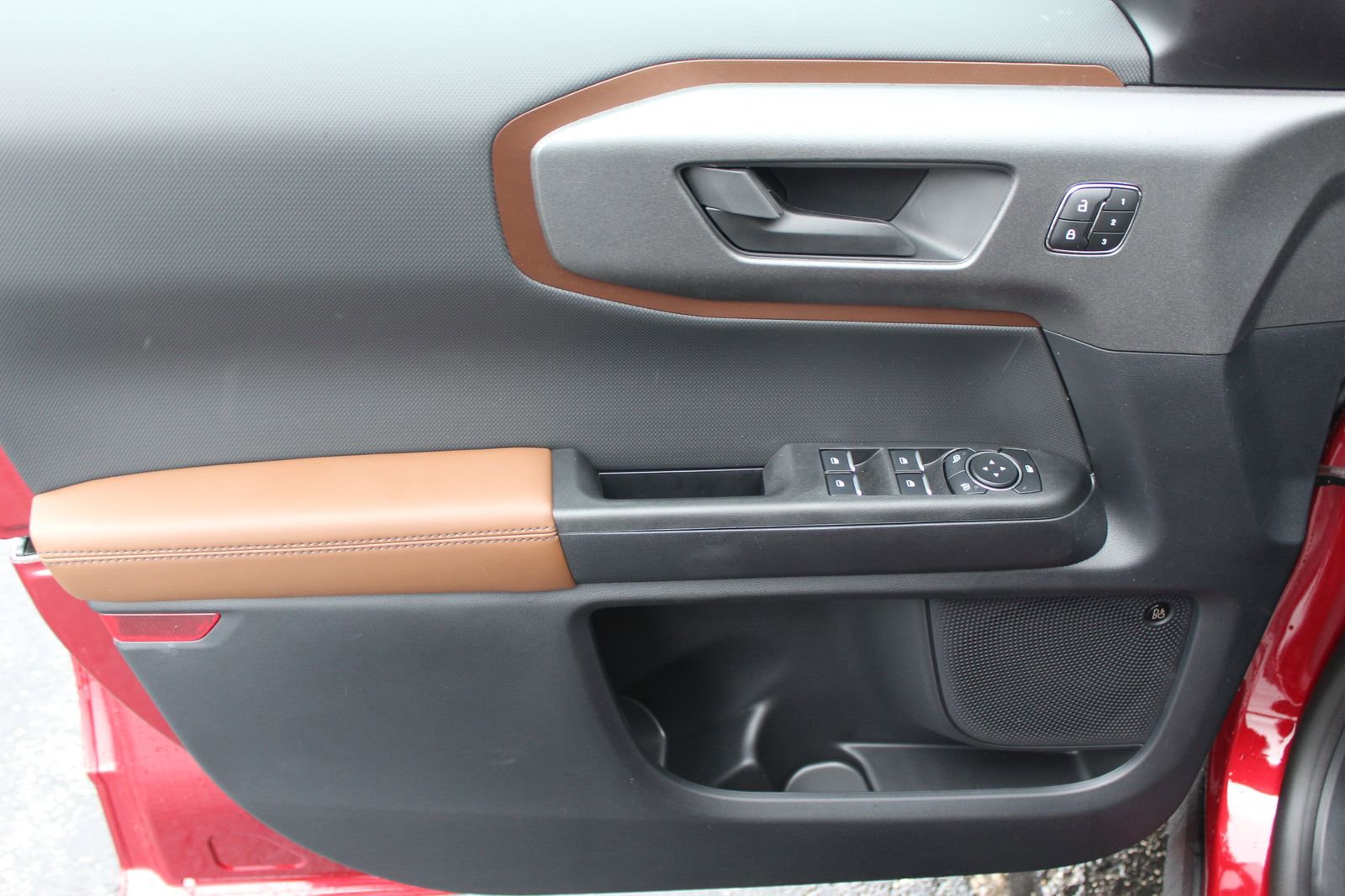 New 2025 Ford Bronco Sport Outer Banks w/ Outer Banks Tech Package+ AWD/4WD image 17