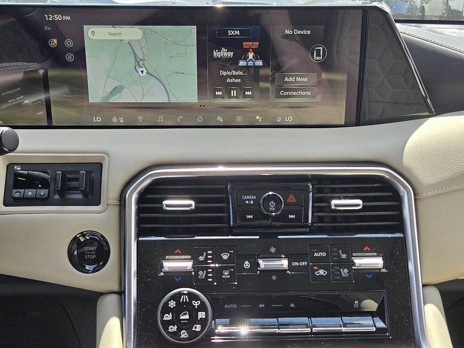 New 2025 Nissan Armada Platinum Reserve image 22