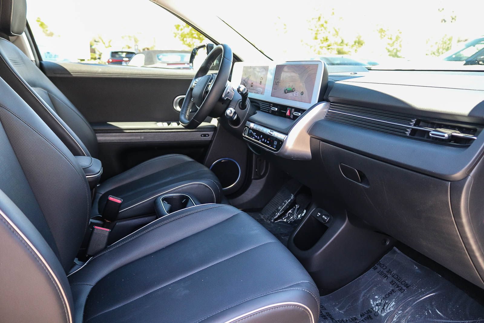 Used 2023 Hyundai Ioniq 5 Limited AWD/4WD image 16