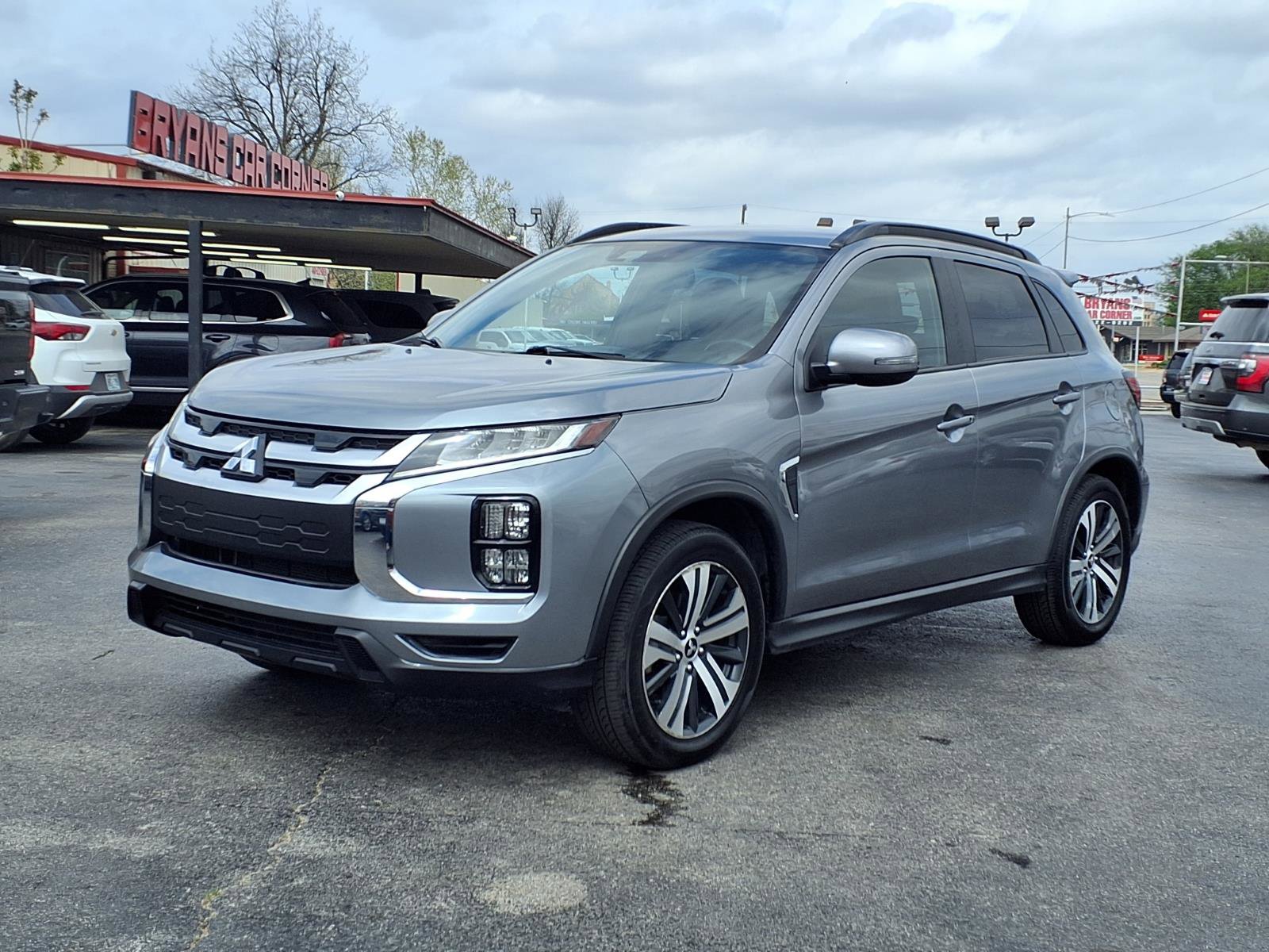 Used 2023 Mitsubishi Outlander Sport GT image 1