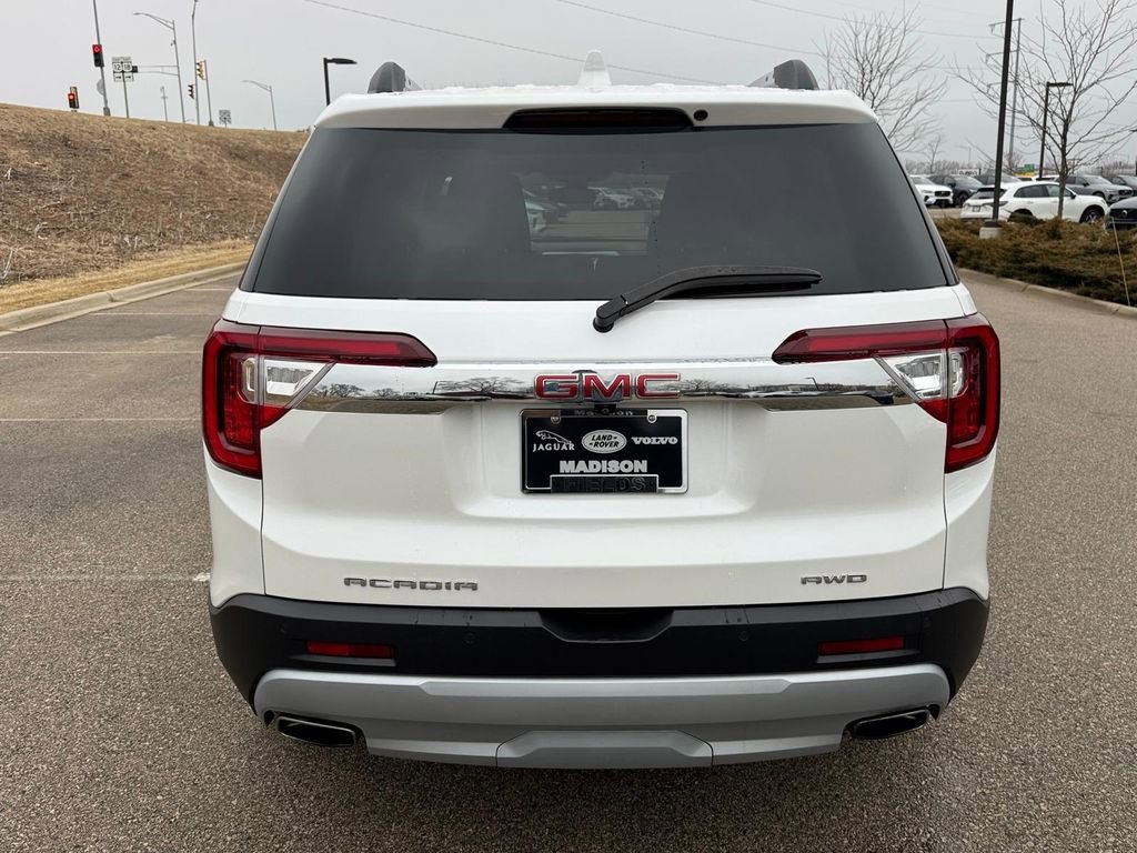 Used 2022 GMC Acadia SLT w/ Technology Package image 3