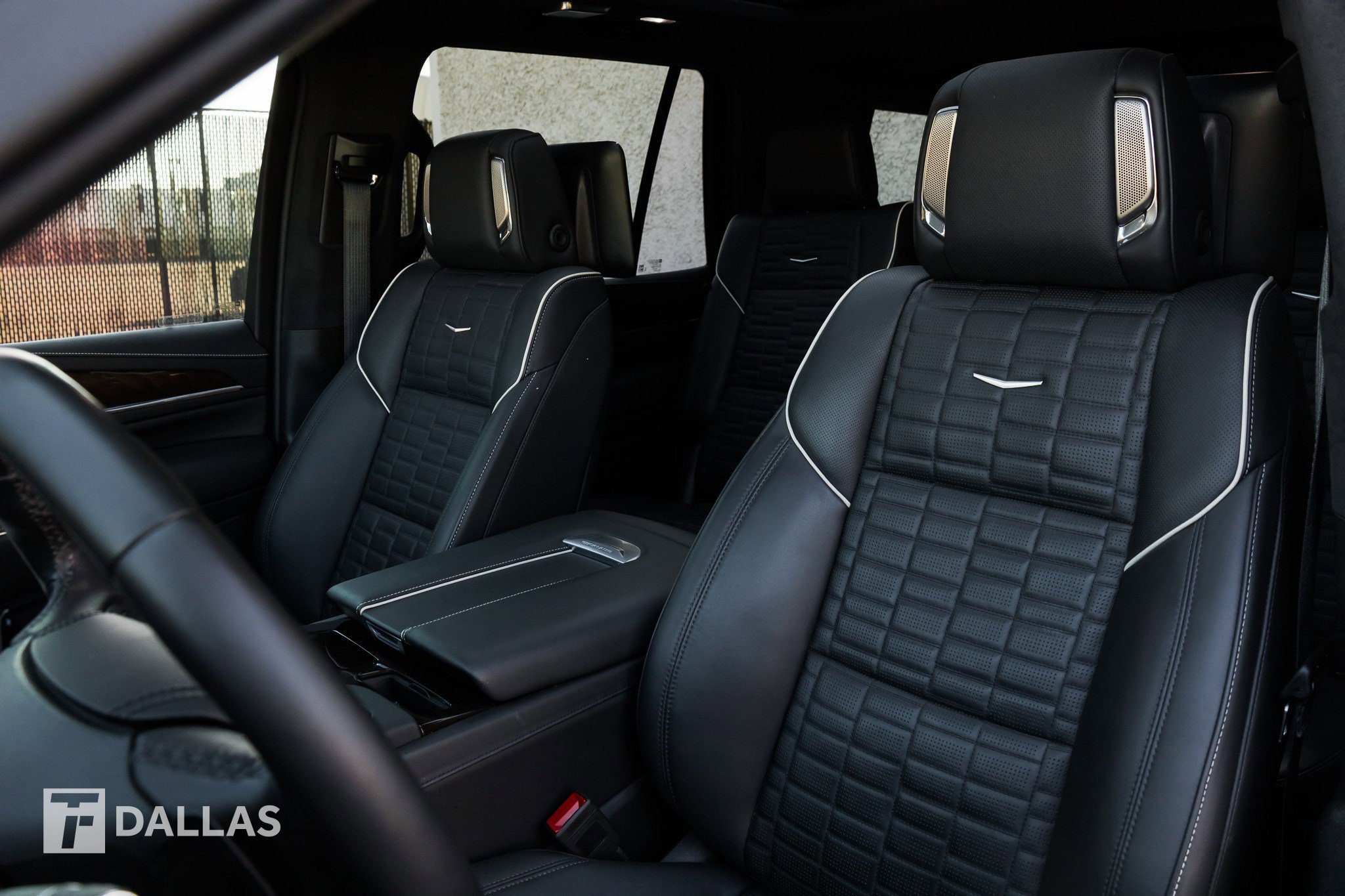 Used 2023 Cadillac Escalade Sport Platinum image 22