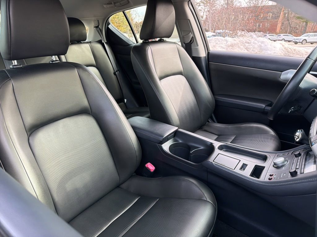 Used 2012 Lexus CT 200h image 14