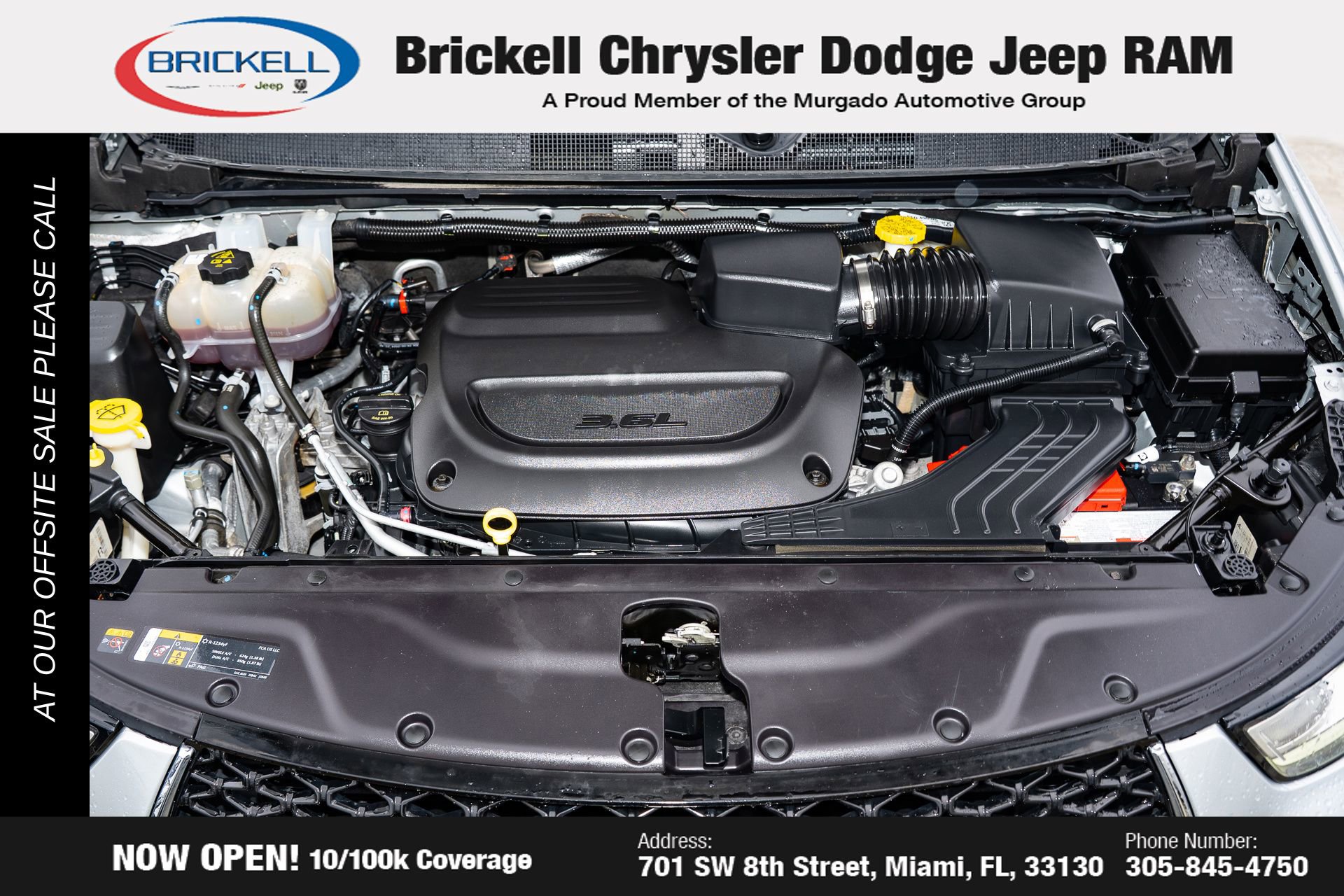Used 2024 Chrysler Pacifica Touring-L FWD image 34