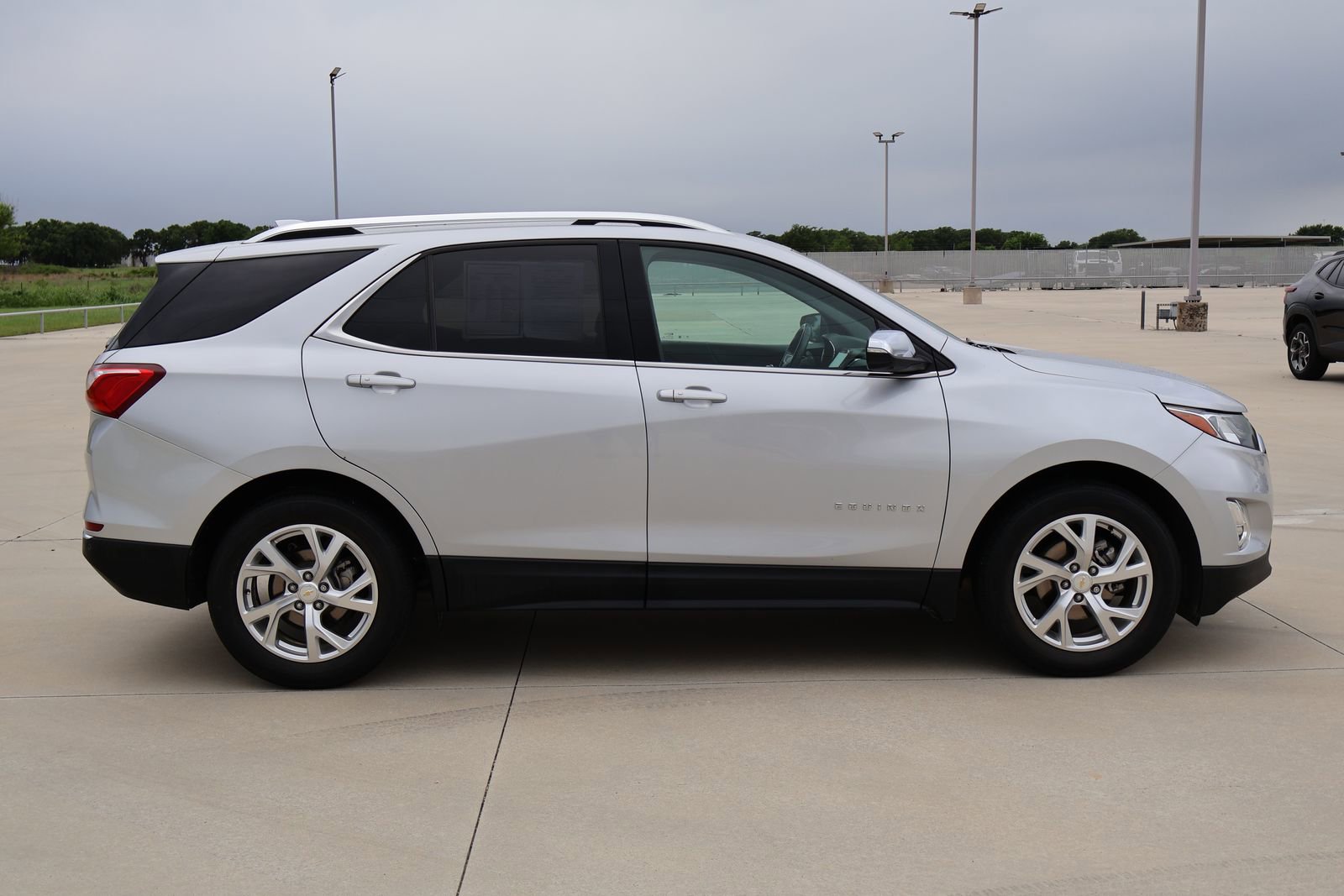 Used 2019 Chevrolet Equinox Premier FWD image 5