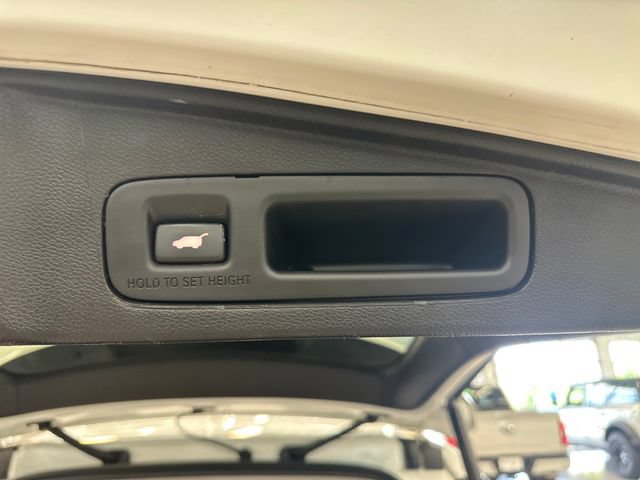 Used 2022 Honda CR-V Touring image 30