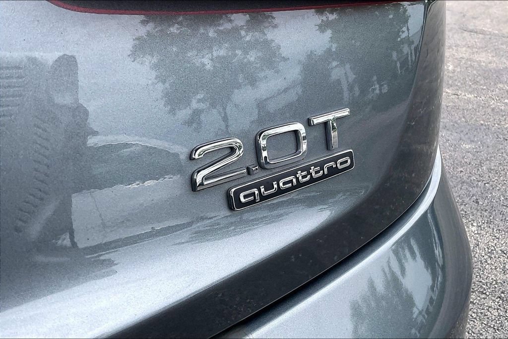 Used 2016 Audi Q3 2.0T Prestige w/ Prestige Package AWD/4WD image 9