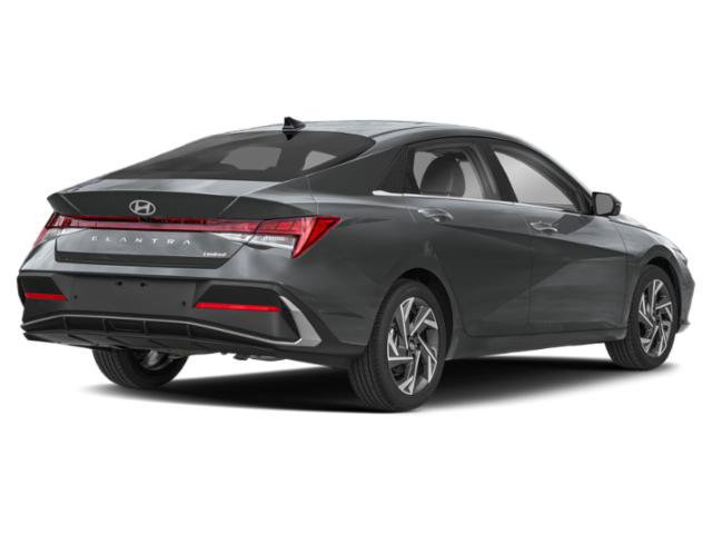 Used 2024 Hyundai Elantra Limited FWD image 2