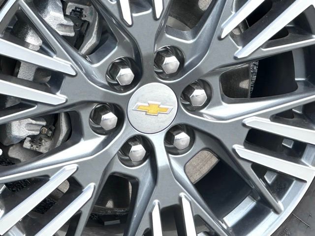 Used 2024 Chevrolet Traverse LT image 13