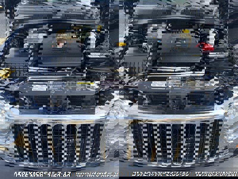 Used 2005 Jeep Liberty Limited image 30