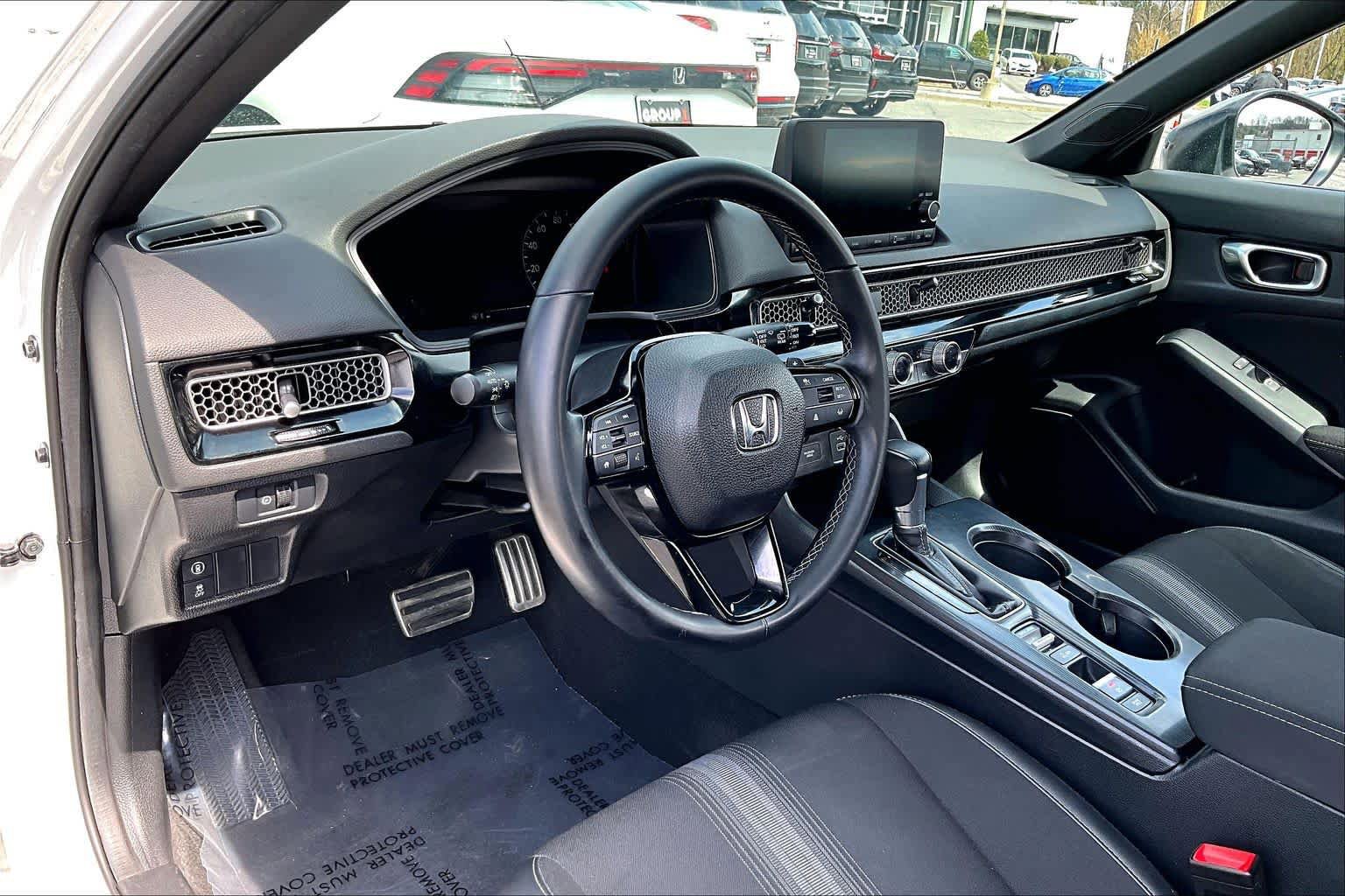 Used 2023 Honda Civic Sport image 17
