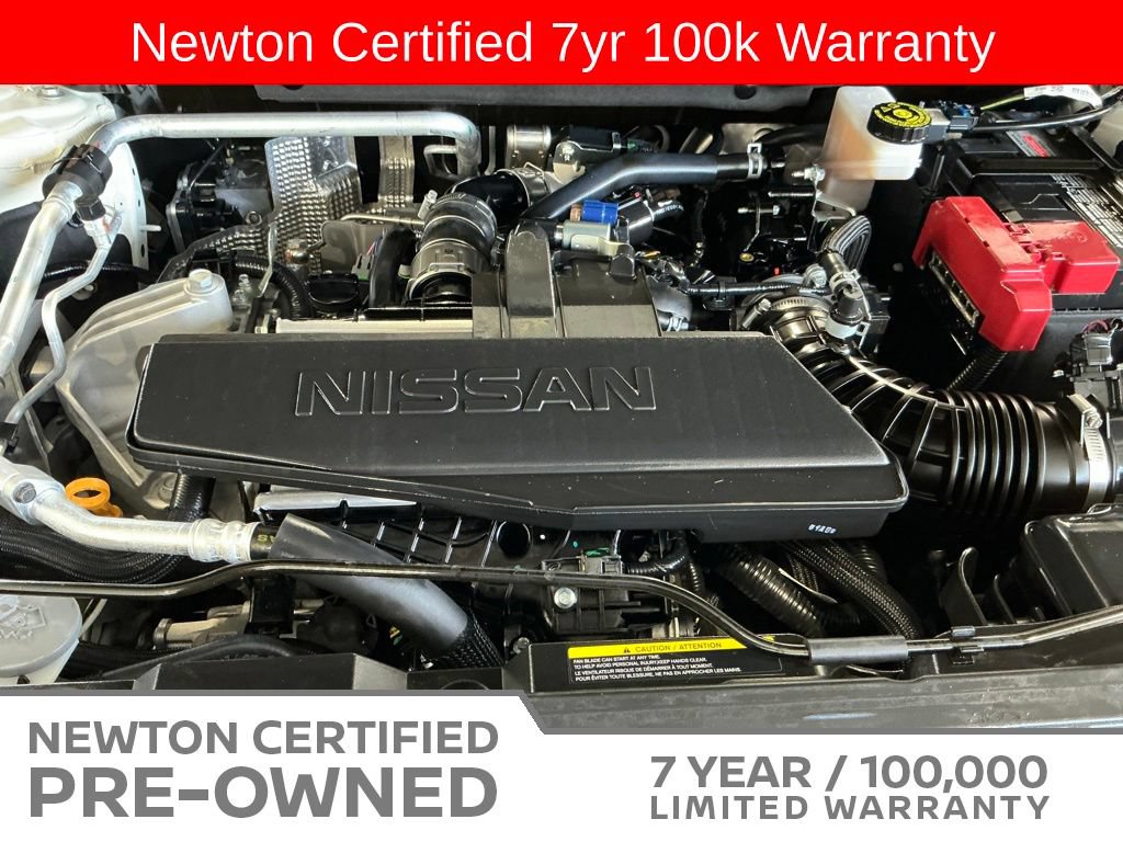 Used 2025 Nissan Rogue S FWD image 34