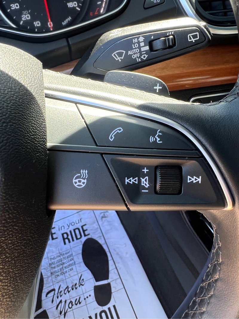 Used 2022 Audi Q5 2.0T Premium w/ Convenience Package image 26