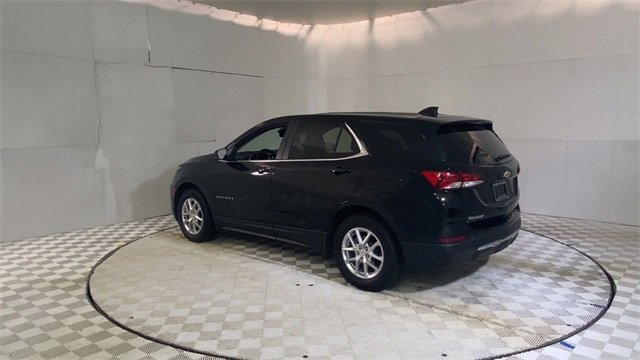 Used 2023 Chevrolet Equinox LT image 6
