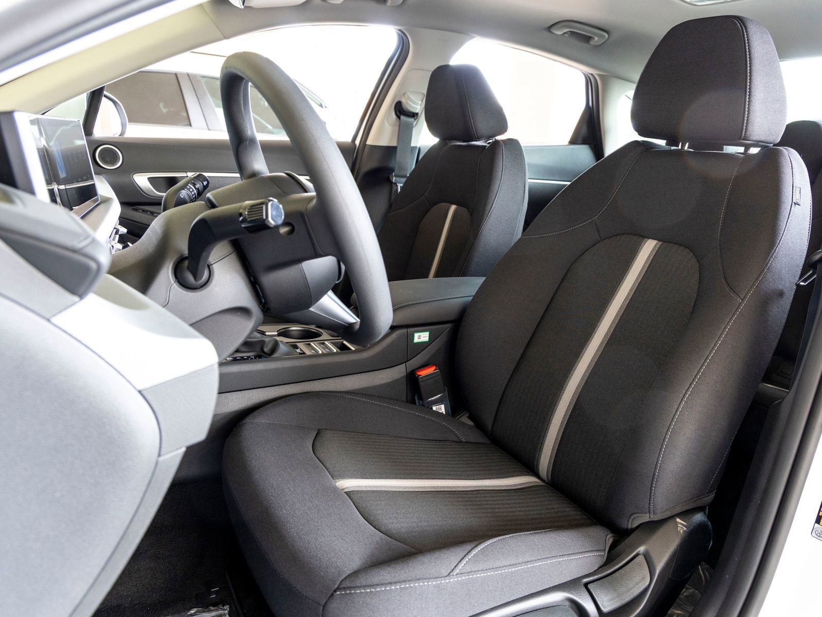 New 2026 Hyundai Sonata SE FWD image 15
