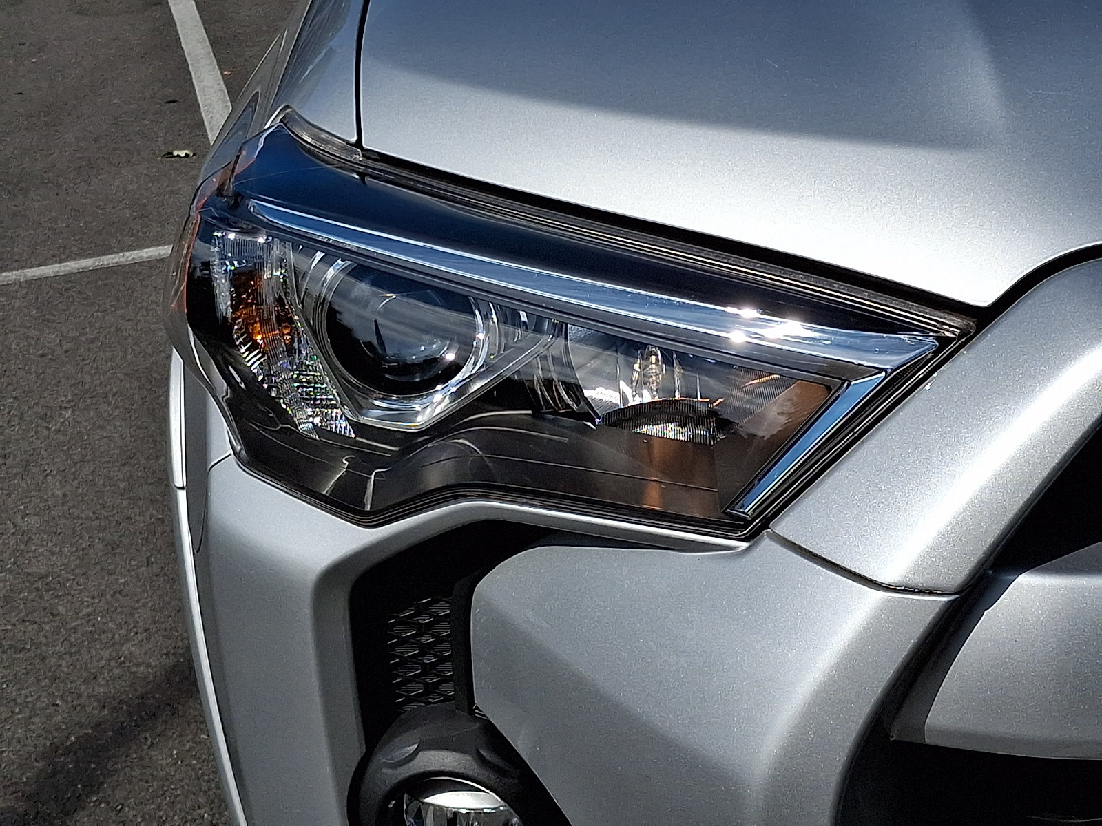 Used 2024 Toyota 4Runner SR5 Premium w/ Moonroof Package RWD image 9