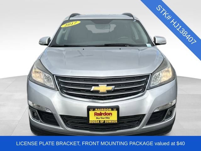 Used 2017 Chevrolet Traverse LT image 2