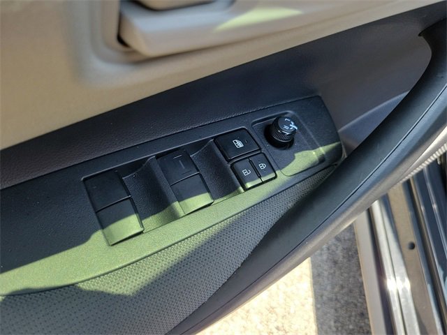 Used 2025 Toyota Corolla LE image 13