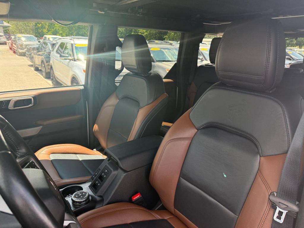 Used 2023 Ford Bronco Outer Banks w/ Sasquatch Package AWD/4WD image 20