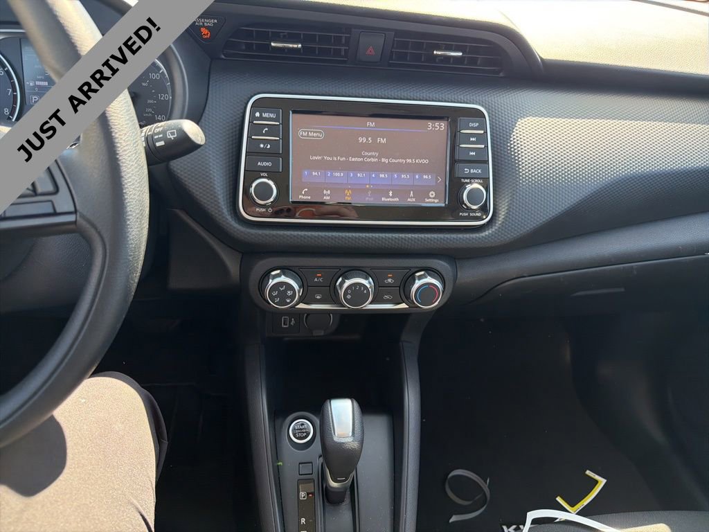 Certified 2025 Nissan Kicks Play S image 13