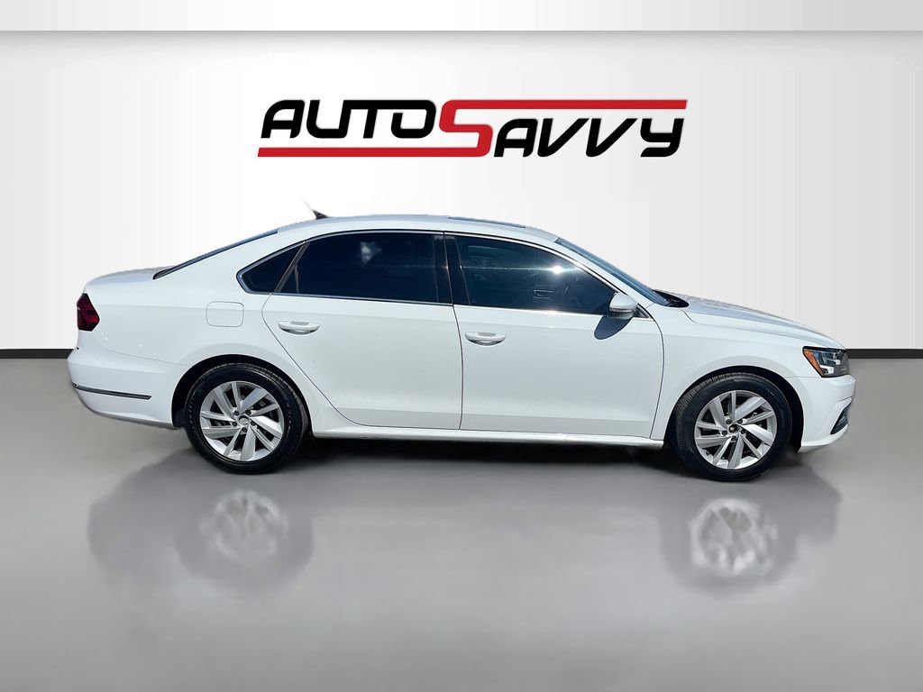 Used 2018 Volkswagen Passat 2.0T SE image 8